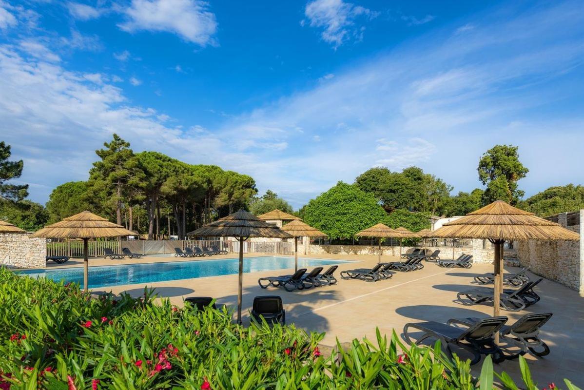 Camping Campo Di Liccia Bonifacio  Eksteriør billede
